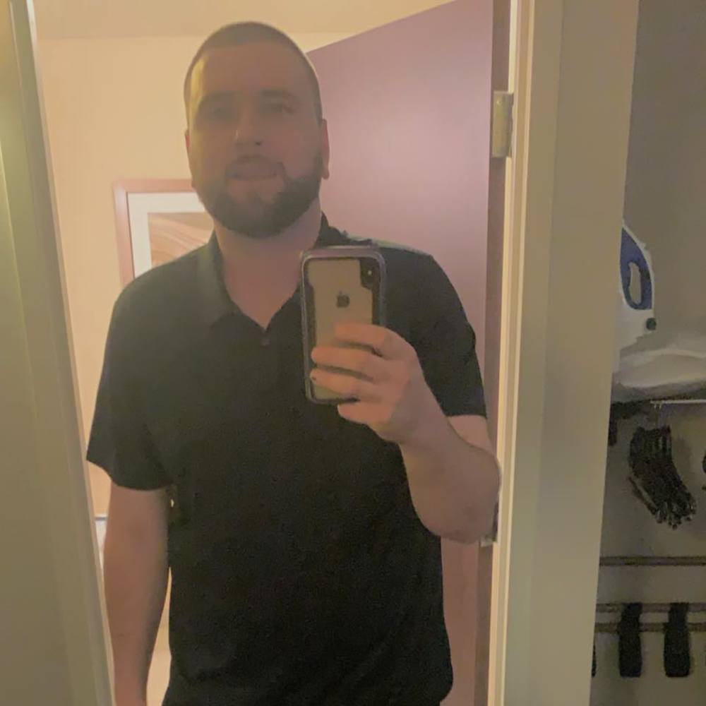 Meet your Posher, Alex